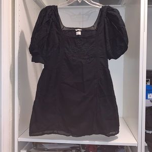 Aritzia Wilfred La Boheme Small embroidered